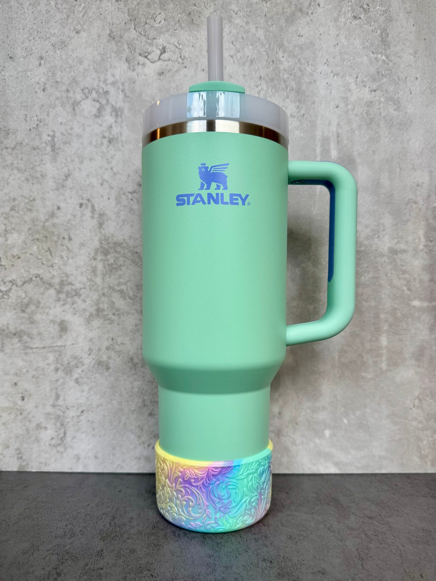 The Baroque Collection - Pastel Blend Shimmer - Silicone Tumbler Boot 20-40oz