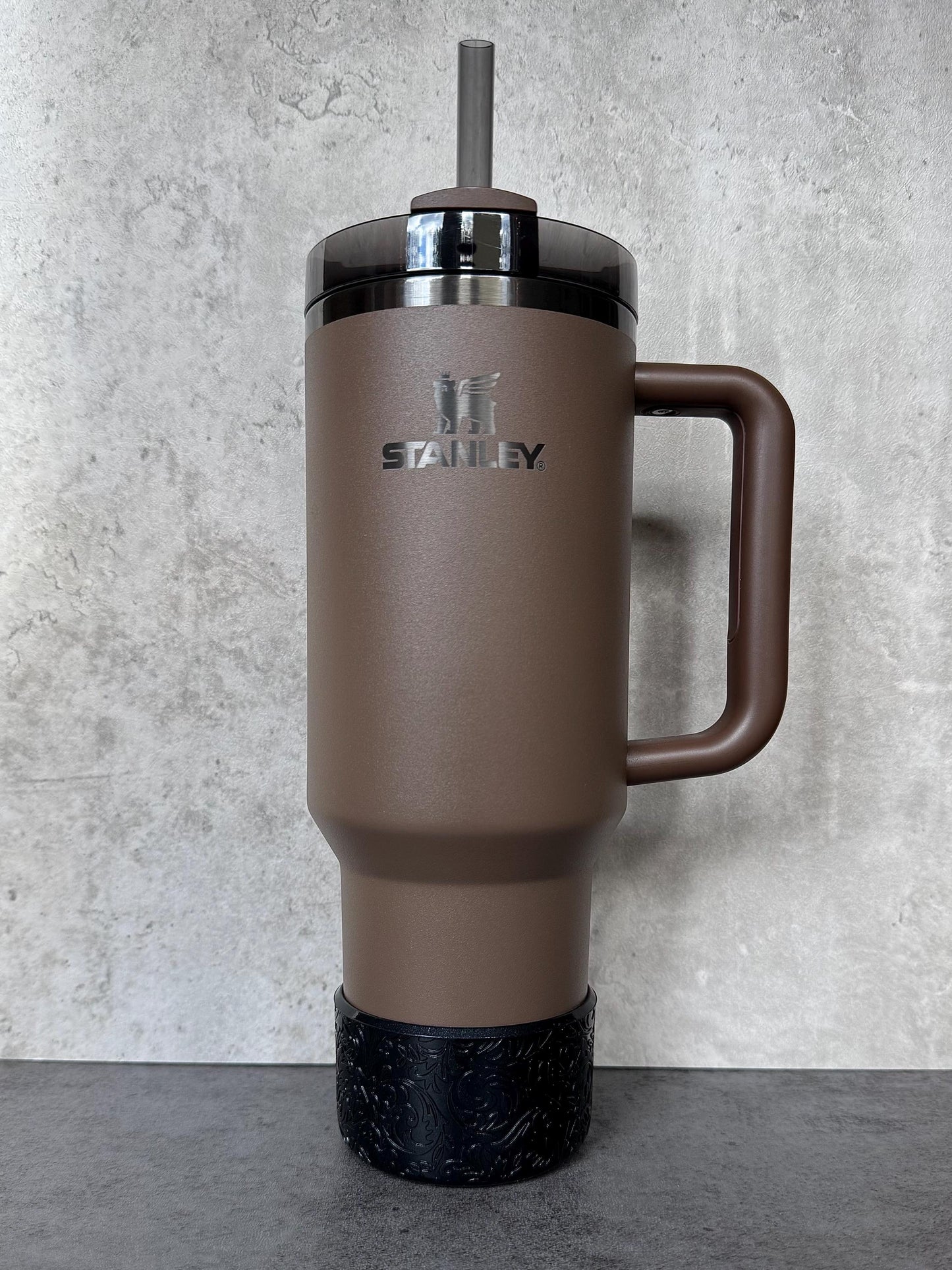 The Baroque Collection - Noire Metallic - Silicone Tumbler Boot 20-40oz