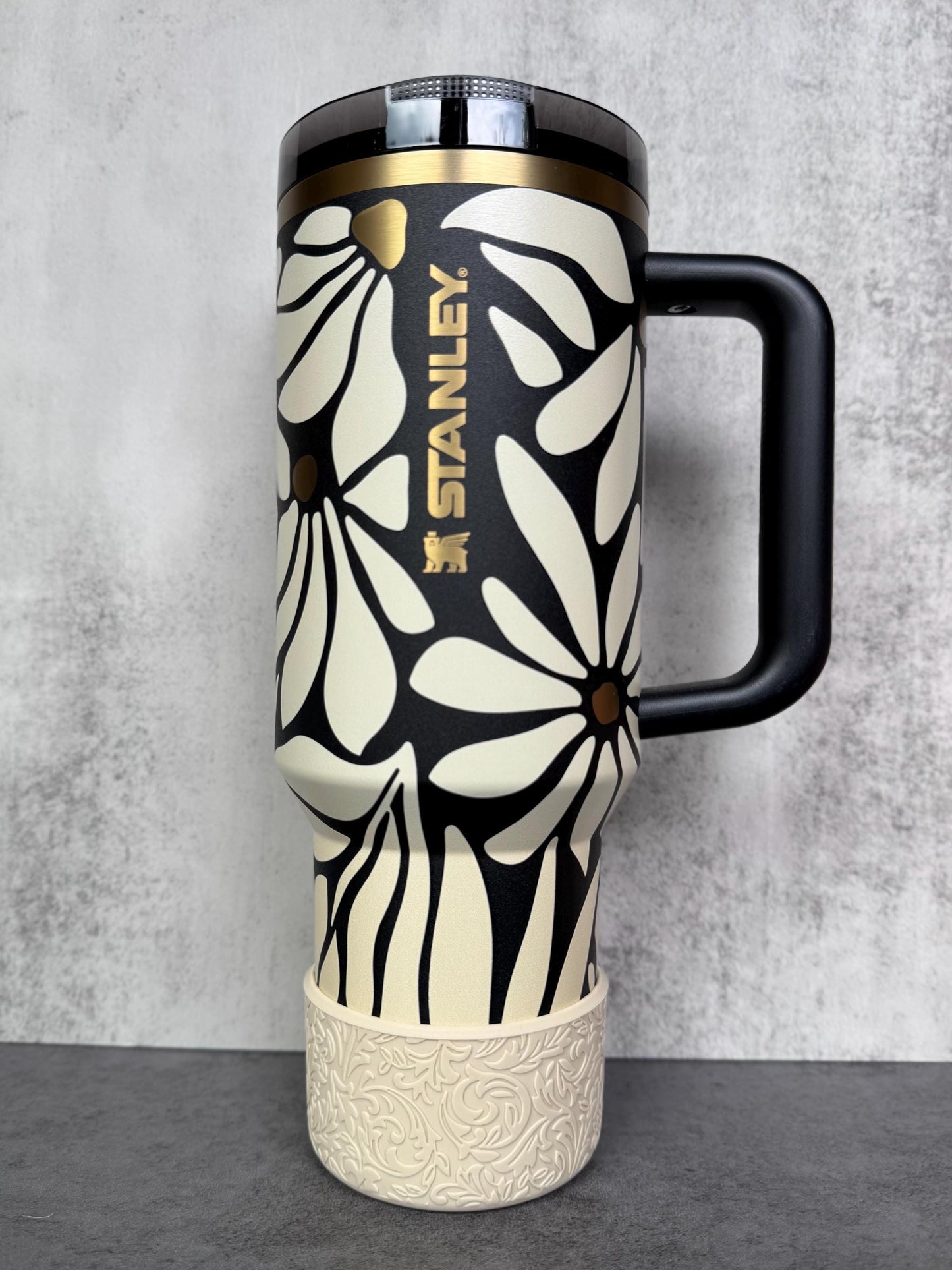 The Baroque Collection - Sand - Silicone Tumbler Boot 20-40oz
