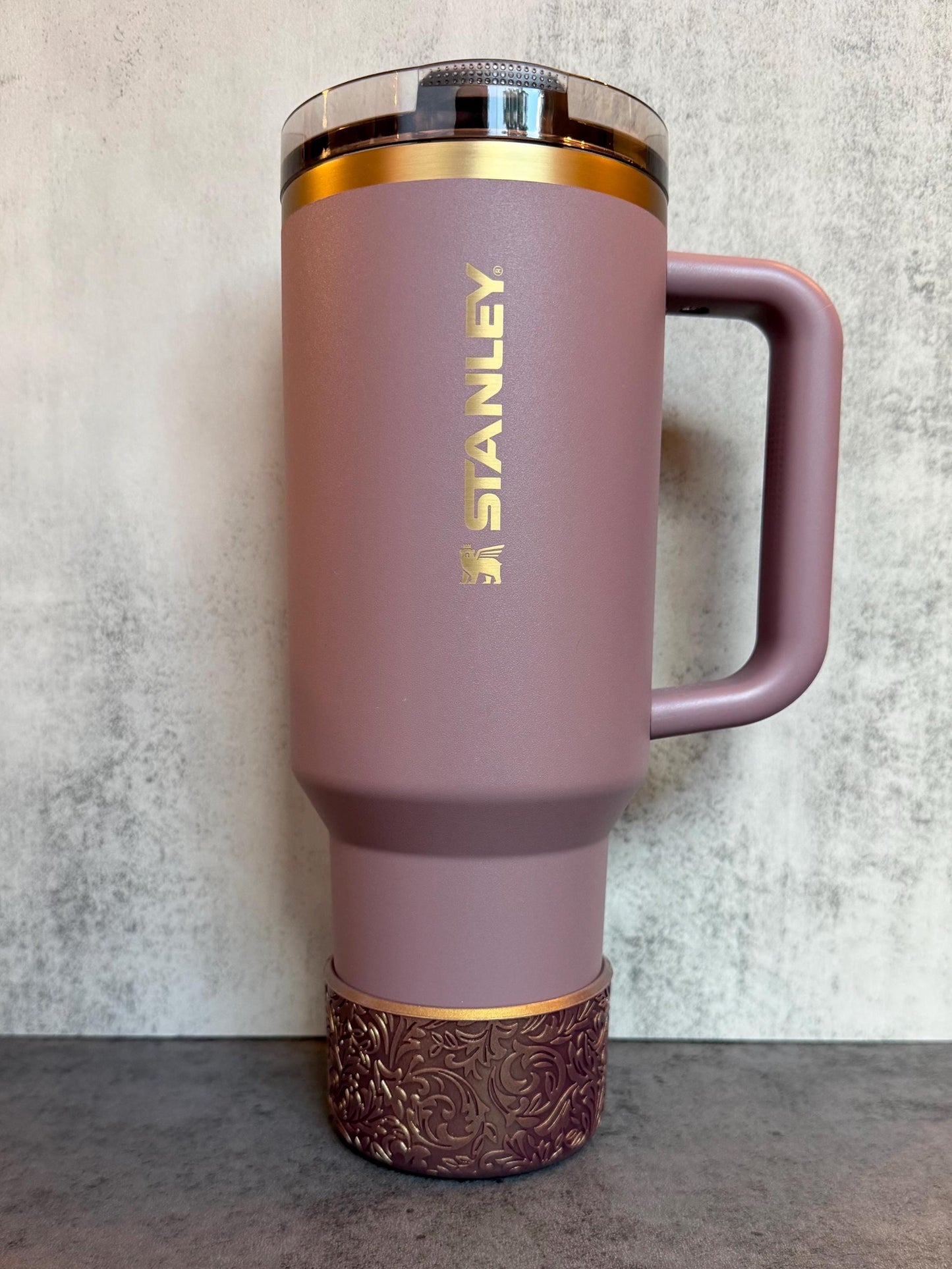 The Baroque Collection - Plum Metallic - Silicone Tumbler Boot 20-40oz